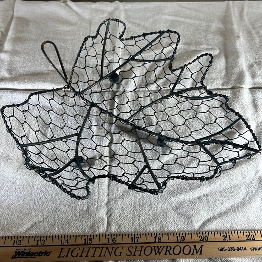 Metal Leaf Basket